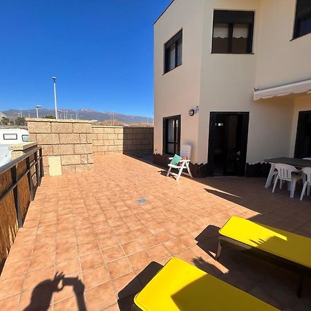 Alquilaencanarias Duplex Playa Del Medano Exterior photo